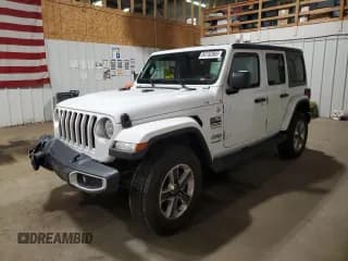 ✅ 2021 Jeep Wrangler Unlimited Sahara Altitude • VIN: 1C4HJXEGXMW532504 • Lot: 84152985. Wystawiony na Copart z przebiegiem 63 858 mil. Bezpłatny archiwum sprzedaży aukcyjnych z USA i szczegółowy raport historii pojazdu na DreamBid. Zdjęcie 1.
