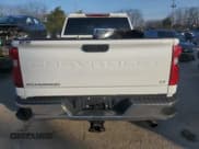 ✅ 2022 Chevrolet Silverado 2500HD LT • VIN: 1GC5YNE7XNF109765 • Лот: 42594465. Опубликован ранее на Copart с пробегом Не указан. Бесплатный доступ к архиву аукционных продаж из США и подробный отчёт об истории автомобиля на DreamBid. Изображение 6.