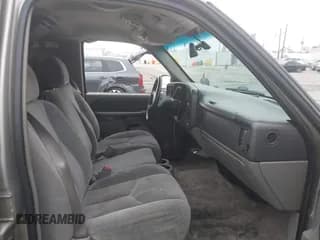 ✅ 2003 Chevrolet Suburban LS • VIN: 3GNEC16T53G301634 • Лот: 42406958. Опубликован ранее на IAAI с пробегом 255 719 миль. Бесплатный доступ к архиву аукционных продаж из США и подробный отчёт об истории автомобиля на DreamBid. Изображение 5.