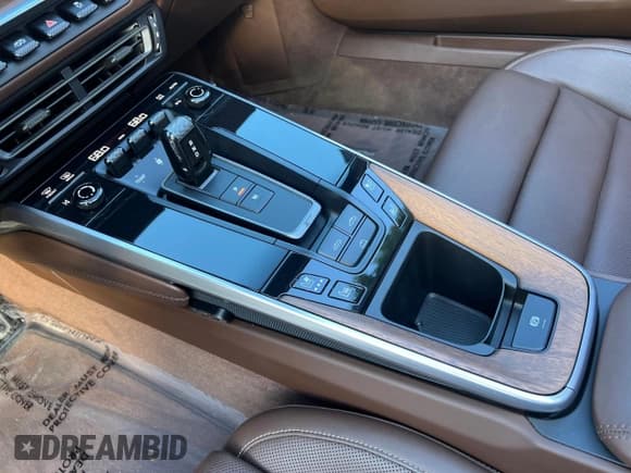 ✅ 2021 Porsche 911 Carrera • VIN: WP0CA2A91MS239859 • Лот: 68384585. Опубликован ранее на Copart с пробегом 5 800 миль. Бесплатный доступ к архиву аукционных продаж из США и подробный отчёт об истории автомобиля на DreamBid. Изображение 11.