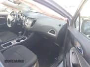 ✅ 2017 Chevrolet Cruze LT • VIN: 1G1BE5SM9H7253143 • Lot: 43561035. Listed on IAAI with 94,035 mi. Free auction sales archive from the USA and detailed vehicle history report at DreamBid. Image 5.