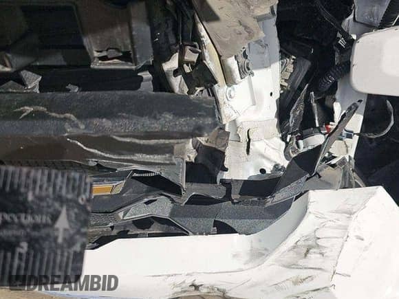 2023 Chevrolet Silverado 1500 Work Truck z VIN 1GCUDAED3PZ183973, wystawiony jako IAAI lot #43624318 z przebiegiem 66 196 mil mil oraz . Historia ofert i sprzedaży dostępna na DreamBid. Obrazek 27.