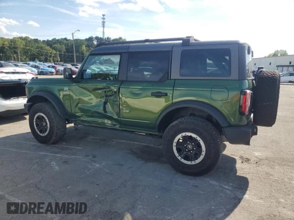 ✅ 2022 Ford Bronco • VIN: 1FMDE5DH3NLA89354 • Лот: 69290535. Опубликован ранее на Copart с пробегом 32 119 миль. Бесплатный доступ к архиву аукционных продаж из США и подробный отчёт об истории автомобиля на DreamBid. Изображение 2.