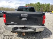 ✅ 2008 Chevrolet Silverado 2500HD 1LT • VIN: 1GCHK29KX8E175321 • Lot: 56190415. Wystawiony na Copart z przebiegiem 135 748 mil. Bezpłatny archiwum sprzedaży aukcyjnych z USA i szczegółowy raport historii pojazdu na DreamBid. Zdjęcie 6.