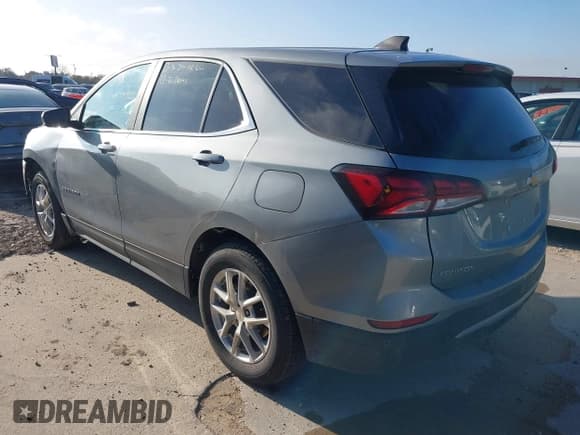 ✅ 2024 Chevrolet Equinox LT • VIN: 3GNAXUEG7RL309341 • Lot: 43863978. Listed on IAAI with 42,970 mi. Free auction sales archive from the USA and detailed vehicle history report at DreamBid. Image 3.