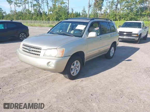 2001 Toyota Highlander с VIN JTEHF21A510035439, выставлен на аукционе IAAI как лот 43191075 с пробегом 260 222 миль миль и . История ставок и продаж доступна на DreamBid. Изображение 2.