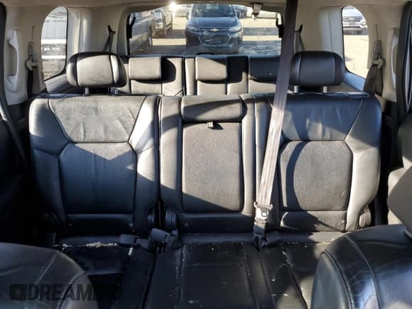 ✅ 2010 Honda Pilot EX-L • VIN: 5FNYF4H56AB018952 • Лот: 86184635. Опубликован ранее на Copart с пробегом 250 648 миль. Бесплатный доступ к архиву аукционных продаж из США и подробный отчёт об истории автомобиля на DreamBid. Изображение 10.