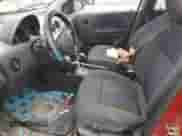 2007 Chevrolet Aveo LS z VIN KL1TD66627B686905, wystawiony jako Copart lot #85775504 z przebiegiem Nie podano mil oraz Szkoda całkowita • Salvage title. Historia ofert i sprzedaży dostępna na DreamBid. Obrazek 7.