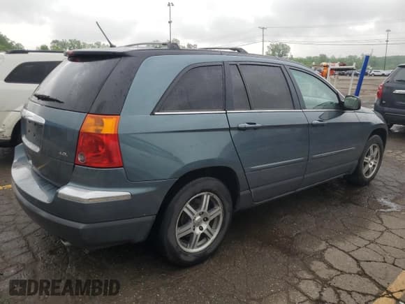 ✅ 2007 Chrysler Pacifica Touring • VIN: 2A8GM68X97R363705 • Lot: 58734455. Wystawiony na Copart z przebiegiem 46 275 mil. Bezpłatny archiwum sprzedaży aukcyjnych z USA i szczegółowy raport historii pojazdu na DreamBid. Zdjęcie 3.