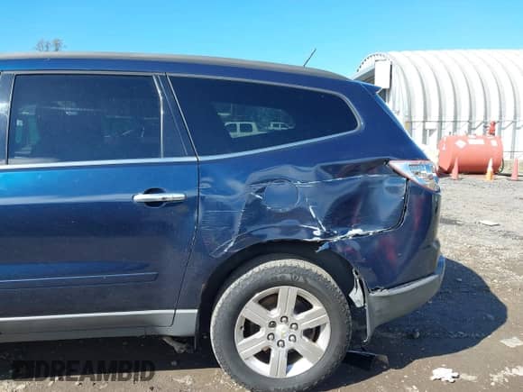 2012 Chevrolet Traverse 1LT с VIN 1GNKVGED1CJ138926, выставлен на аукционе IAAI как лот 43402954 с пробегом 190 460 миль миль и . История ставок и продаж доступна на DreamBid. Изображение 6.
