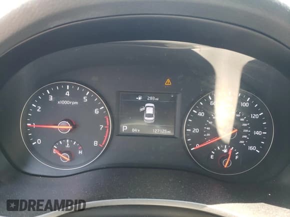 ✅ 2017 Kia Cadenza Premium • VIN: KNALC4J14H5060670 • Лот: 60481904. Опубликован ранее на Copart с пробегом 127 125 миль. Бесплатный доступ к архиву аукционных продаж из США и подробный отчёт об истории автомобиля на DreamBid. Изображение 9.