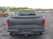 ✅ 2018 Ford F-150 Raptor • VIN: 1FTFW1RG7JFD92407 • Lot: 43445340. Wystawiony na IAAI z przebiegiem 86 234 mil. Bezpłatny archiwum sprzedaży aukcyjnych z USA i szczegółowy raport historii pojazdu na DreamBid. Zdjęcie 16.