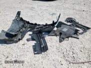 ✅ 2013 Land Rover Range Rover HSE • VIN: SALGS2DFXDA118021 • Лот: 81488245. Опубликован ранее на Copart с пробегом 111 561 миль. Бесплатный доступ к архиву аукционных продаж из США и подробный отчёт об истории автомобиля на DreamBid. Изображение 13.