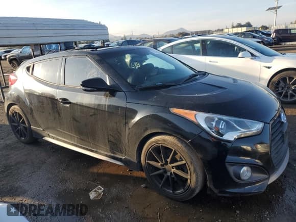 ✅ 2013 Hyundai Veloster Turbo • VIN: KMHTC6AE3DU107829 • Lot: 85569024. Wystawiony na Copart z przebiegiem 108 396 mil. Bezpłatny archiwum sprzedaży aukcyjnych z USA i szczegółowy raport historii pojazdu na DreamBid. Zdjęcie 4.