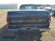 ✅ 2005 Chevrolet Silverado 1500 LS • VIN: 1GCEK19T35E122767 • Лот: 74252264. Опубликован ранее на Copart с пробегом 323 442 миль. Бесплатный доступ к архиву аукционных продаж из США и подробный отчёт об истории автомобиля на DreamBid. Изображение 6.