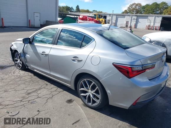 ✅ 2020 Acura ILX Premium • VIN: 19UDE2F70LA004407 • Lot: 43478255. Wystawiony na IAAI z przebiegiem 87 215 mil. Bezpłatny archiwum sprzedaży aukcyjnych z USA i szczegółowy raport historii pojazdu na DreamBid. Zdjęcie 3.