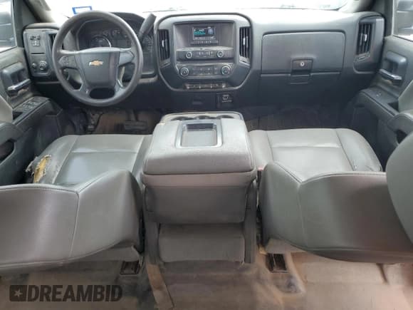 ✅ 2016 Chevrolet Silverado 2500HD Work Truck • VIN: 1GC1CUE88GF102302 • Lot: 70389884. Wystawiony na Copart z przebiegiem 316 549 mil. Bezpłatny archiwum sprzedaży aukcyjnych z USA i szczegółowy raport historii pojazdu na DreamBid. Zdjęcie 8.