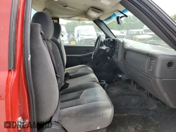 ✅ 2007 GMC Sierra 1500 • VIN: 1GTEC14V37Z194960 • Lot: 70693495. Wystawiony na Copart z przebiegiem 183 862 mil. Bezpłatny archiwum sprzedaży aukcyjnych z USA i szczegółowy raport historii pojazdu na DreamBid. Zdjęcie 10.