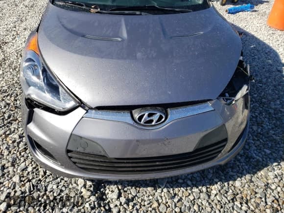 ✅ 2015 Hyundai Veloster • VIN: KMHTC6AD4FU239444 • Lot: 82838834. Wystawiony na Copart z przebiegiem 123 730 mil. Bezpłatny archiwum sprzedaży aukcyjnych z USA i szczegółowy raport historii pojazdu na DreamBid. Zdjęcie 11.