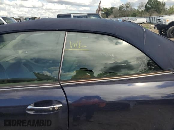 ✅ 2008 Mercedes-Benz CLK 550 • VIN: WDBTK72F78T096381 • Lot: 74829614. Wystawiony na Copart z przebiegiem Nie podano. Bezpłatny archiwum sprzedaży aukcyjnych z USA i szczegółowy raport historii pojazdu na DreamBid. Zdjęcie 12.