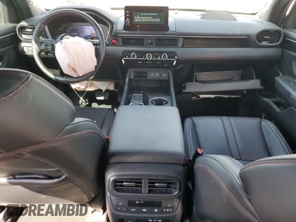 ✅ 2025 Honda Pilot Black Edition • VIN: 5FNYG1H96SB065754 • Lot: 87366985. Listed on Copart with 13,310 mi. Free auction sales archive from the USA and detailed vehicle history report at DreamBid. Image 8.