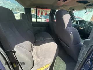 ✅ 2004 Chevrolet S-10 LS • VIN: 1GCDT13X84K139701 • Лот: 51993215. Опубликован ранее на Copart с пробегом Не указан. Бесплатный доступ к архиву аукционных продаж из США и подробный отчёт об истории автомобиля на DreamBid. Изображение 6.