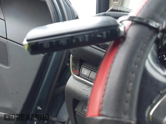 ✅ 2023 Mazda CX-30 Premium • VIN: 3MVDMBDY5PM519388 • Лот: 43611018. Опубликован ранее на IAAI с пробегом 16 512 миль. Бесплатный доступ к архиву аукционных продаж из США и подробный отчёт об истории автомобиля на DreamBid. Изображение 11.