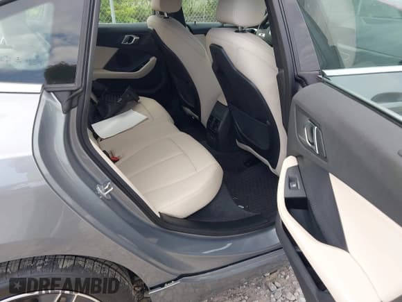 ✅ 2023 BMW 2 Series 228i xDrive • VIN: WBA73AK01P7L83874 • Lot: 42705294. Listed on IAAI with 7,448 mi. Free auction sales archive from the USA and detailed vehicle history report at DreamBid. Image 8.