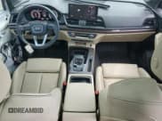 ✅ 2022 Audi Q5 Sportback S line Premium Plus • VIN: WA15AAFY2N2049972 • Lot: 56050245. Listed on Copart with 42,730 mi. Free auction sales archive from the USA and detailed vehicle history report at DreamBid. Image 8.