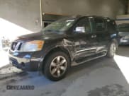 ✅ 2011 Nissan Armada SL • VIN: 5N1AA0NCXBN613717 • Лот: 92794805. Опубликован ранее на Copart с пробегом 282 145 миль. Бесплатный доступ к архиву аукционных продаж из США и подробный отчёт об истории автомобиля на DreamBid. Изображение 1.