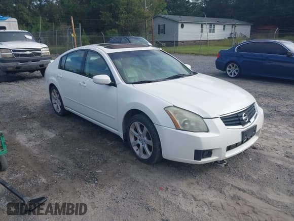 ✅ 2008 Nissan Maxima SE • VIN: 1N4BA41E18C812267 • Lot: 43284067. Listed on IAAI with 204,216 mi. Free auction sales archive from the USA and detailed vehicle history report at DreamBid. Image 1.