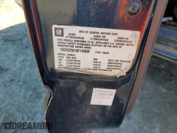 ✅ 2006 Chevrolet Silverado 2500HD Work Truck • VIN: 1GCHC23U16F145638 • Лот: 56349655. Опубликован ранее на Copart с пробегом Не указан. Бесплатный доступ к архиву аукционных продаж из США и подробный отчёт об истории автомобиля на DreamBid. Изображение 12.