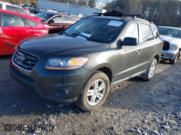 ✅ 2010 Hyundai Santa Fe GL • VIN: 5NMSG3AB6AH362552 • Lot: 41289983. Listed on IAAI with Not provided. Free auction sales archive from the USA and detailed vehicle history report at DreamBid. Image 2.