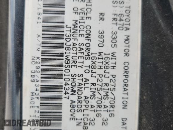 ✅ 1995 Toyota Land Cruiser • VIN: JT3DJ81W9S0104347 • Lot: 68693655. Listed on Copart with 271,554 mi. Free auction sales archive from the USA and detailed vehicle history report at DreamBid. Image 13.