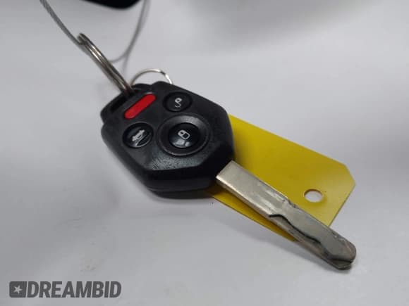 ✅ 2013 Subaru Legacy 2.5i • VIN: 4S3BMBA66D3023931 • Lot: 43656074. Wystawiony na IAAI z przebiegiem 126 147 mil. Bezpłatny archiwum sprzedaży aukcyjnych z USA i szczegółowy raport historii pojazdu na DreamBid. Zdjęcie 11.