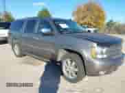 2012 Chevrolet Suburban LTZ с VIN 1GNSKKE70CR219696, выставлен на аукционе IAAI как лот 43541545 с пробегом 217 079 миль миль и . История ставок и продаж доступна на DreamBid. Изображение 1.
