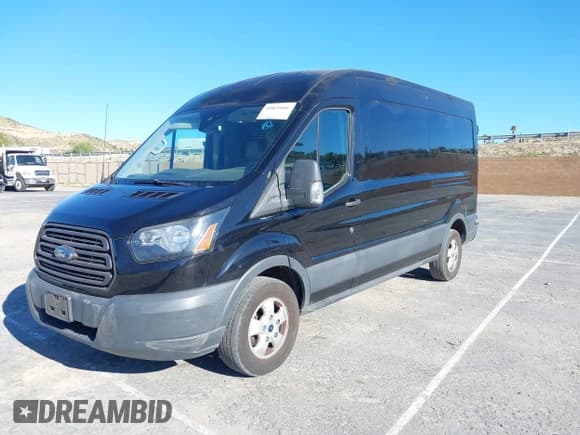 ✅ 2017 Ford Transit • VIN: 1FTYR2CM4HKB51331 • Лот: 41825000. Опубликован ранее на IAAI с пробегом 70 795 миль. Бесплатный доступ к архиву аукционных продаж из США и подробный отчёт об истории автомобиля на DreamBid. Изображение 2.