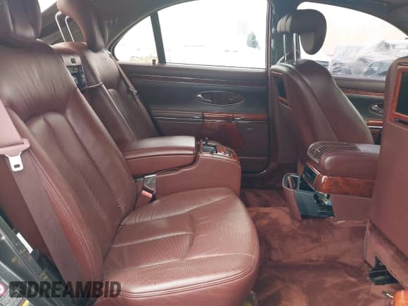 ✅ 2004 MAYBACH 57 • VIN: WDBVF78J64A000495 • Лот: 41745264. Опубликован ранее на IAAI с пробегом 71 330 миль. Бесплатный доступ к архиву аукционных продаж из США и подробный отчёт об истории автомобиля на DreamBid. Изображение 8.