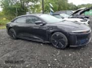 ✅ 2025 Lucid Air Pure • VIN: 50EA1PGA5SA003672 • Lot: 69852535. Wystawiony na Copart z przebiegiem 3 767 mil. Bezpłatny archiwum sprzedaży aukcyjnych z USA i szczegółowy raport historii pojazdu na DreamBid. Zdjęcie 4.