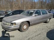 ✅ 1995 Cadillac DeVille • VIN: 1G6KD52B5SU246968 • Lot: 46271515. Wystawiony na Copart z przebiegiem Nie podano. Bezpłatny archiwum sprzedaży aukcyjnych z USA i szczegółowy raport historii pojazdu na DreamBid. Zdjęcie 1.