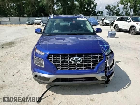 ✅ 2024 Hyundai Venue SEL • VIN: KMHRC8A3XRU312317 • Lot: 51729555. Listed on Copart with 15,392 mi. Free auction sales archive from the USA and detailed vehicle history report at DreamBid. Image 14.