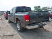 ✅ 2004 Nissan Titan LE • VIN: 1N6AA07B54N541205 • Lot: 42895422. Wystawiony na IAAI z przebiegiem 163 099 mil. Bezpłatny archiwum sprzedaży aukcyjnych z USA i szczegółowy raport historii pojazdu na DreamBid. Zdjęcie 3.