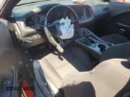 ✅ 2019 Dodge Challenger R/T • VIN: 2C3CDZBTXKH708918 • Lot: 71233445. Wystawiony na Copart z przebiegiem 92 025 mil. Bezpłatny archiwum sprzedaży aukcyjnych z USA i szczegółowy raport historii pojazdu na DreamBid. Zdjęcie 8.