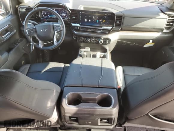 ✅ 2025 Chevrolet Silverado 1500 RST • VIN: 1GCUKEED7SZ104312 • Lot: 81746575. Listed on Copart with 7,755 mi. Free auction sales archive from the USA and detailed vehicle history report at DreamBid. Image 8.