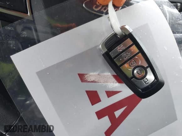 ✅ 2017 Ford Fusion Titanium • VIN: 3FA6P0SU6HR128590 • Lot: 43549335. Listed on IAAI with 89,633 mi. Free auction sales archive from the USA and detailed vehicle history report at DreamBid. Image 11.