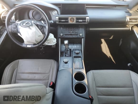 ✅ 2016 Lexus IS 350 • VIN: JTHBE1D26G5026142 • Лот: 87102015. Опубликован ранее на Copart с пробегом 109 524 миль. Бесплатный доступ к архиву аукционных продаж из США и подробный отчёт об истории автомобиля на DreamBid. Изображение 8.