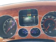 ✅ 2006 Bentley Flying Spur • VIN: SCBBR53W06C034199 • Lot: 42569473. Wystawiony na IAAI z przebiegiem 53 730 mil. Bezpłatny archiwum sprzedaży aukcyjnych z USA i szczegółowy raport historii pojazdu na DreamBid. Zdjęcie 7.