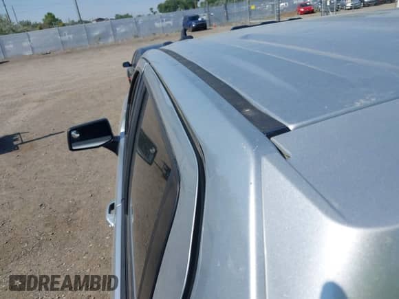 2020 Chevrolet Silverado 2500HD LT z VIN 1GC1YNEY8LF233926, wystawiony jako IAAI lot #42716715 z przebiegiem 137 057 mil mil oraz . Historia ofert i sprzedaży dostępna na DreamBid. Obrazek 21.