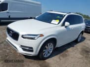 ✅ 2017 Volvo XC90 Momentum • VIN: YV4A22PK7H1181957 • Лот: 42663562. Опубликован ранее на IAAI с пробегом 124 155 миль. Бесплатный доступ к архиву аукционных продаж из США и подробный отчёт об истории автомобиля на DreamBid. Изображение 2.