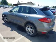 ✅ 2013 Porsche Cayenne • VIN: WP1AA2A24DLA19117 • Lot: 42111056. Wystawiony na IAAI z przebiegiem 117 632 mil. Bezpłatny archiwum sprzedaży aukcyjnych z USA i szczegółowy raport historii pojazdu na DreamBid. Zdjęcie 3.